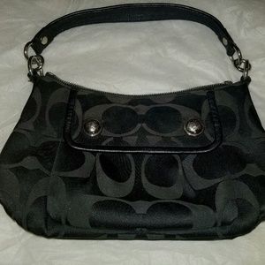 BEAUTIFUL- Coach Black Large C's Handbag FREE GIFT
